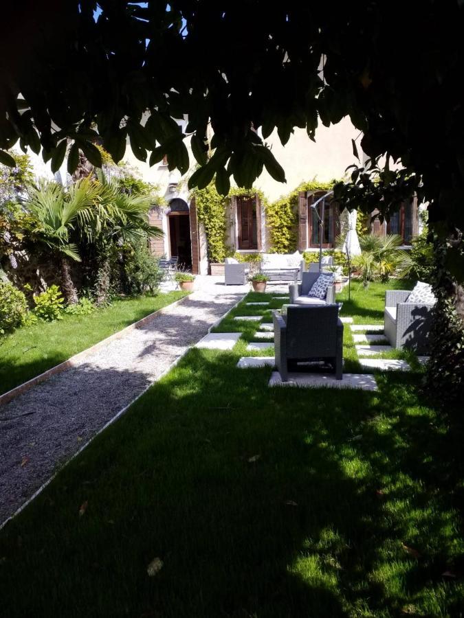 Residenza La Dimora Imperfetta Hotel Salionze Luaran gambar